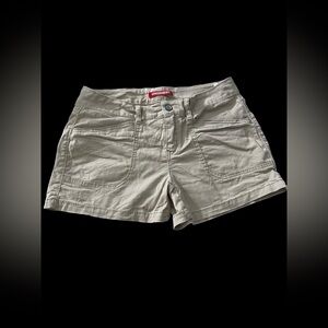 Women’s Union Bay Khaki Shorts Size 11